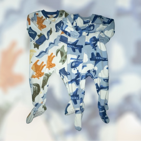 Carter’s 12 Month Boys Bundle - Picture 7 of 7